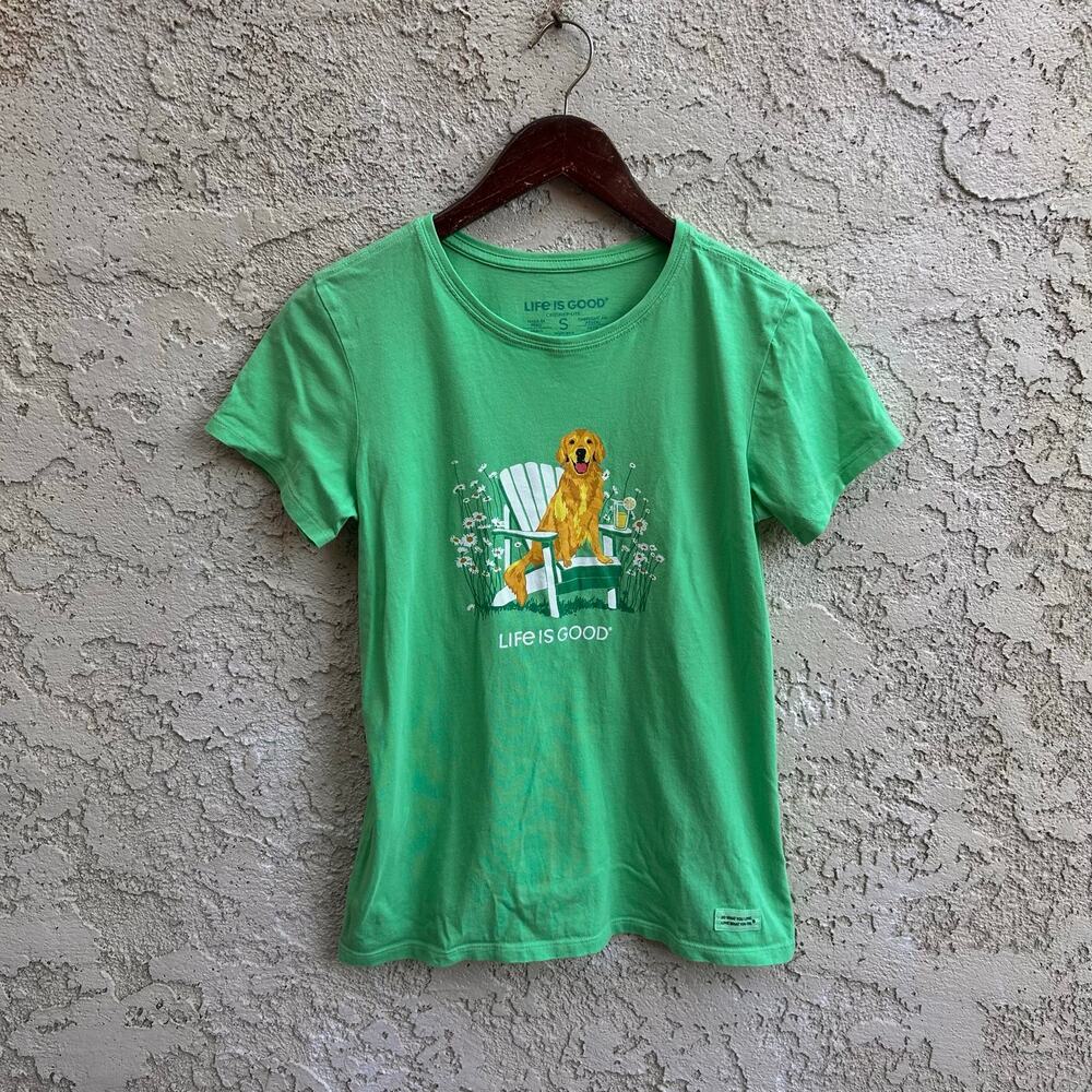 Life Is Good Golden Retriever Adirondack Chair Graphic T-Shirt Green Size S